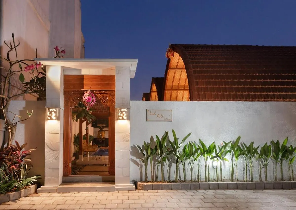 Luh Adi Villa 2, Modern Balinese Wooden House Close To Uluwatu And Some Beaches